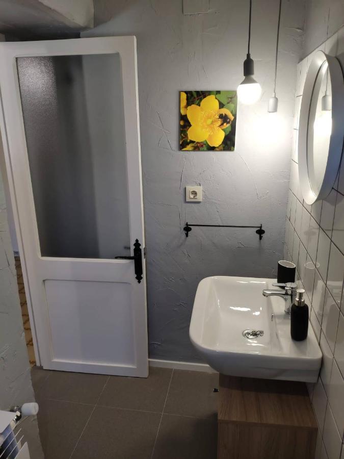 Casa Mineta * Cretas